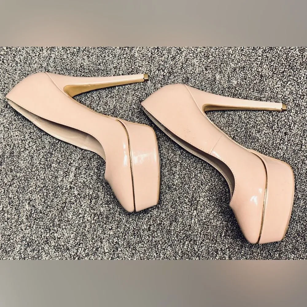 Charlotte Russe charlotte russe